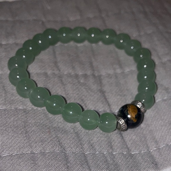 Colorful Glass Light Green with Brown Beaded Bracelet - Picture 2 of 3